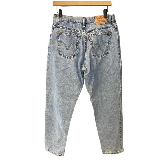 Women’s vintage Levi's 550 Light Blue relaxed tapered fit denim Jeans Y2K 12 - Picture 2 of 8